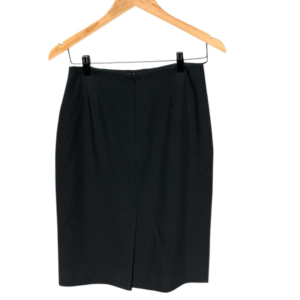 Liz Claiborne Classic Pencil Black Skirt. Wool. Great Condition. Size 6